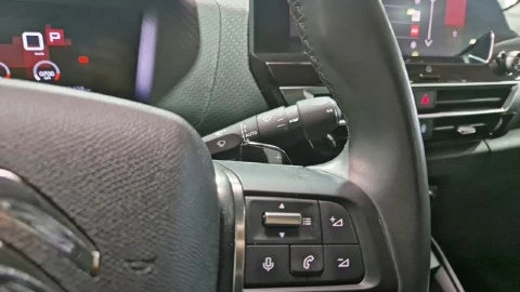 Citroën C4 PureTech 130 S&S EAT8 Shine