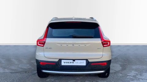 Volvo XC40 2.0 B3 G Core Auto