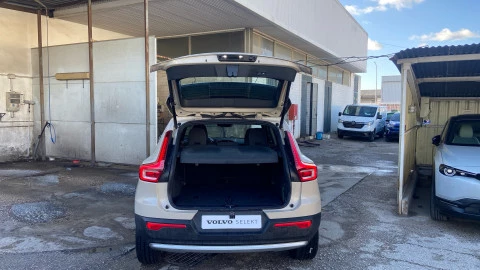 Volvo XC40 2.0 B3 G Core Auto