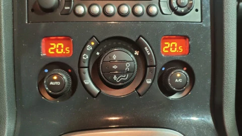 Peugeot 5008 Style 1.6 BlueHDi 120 FAP