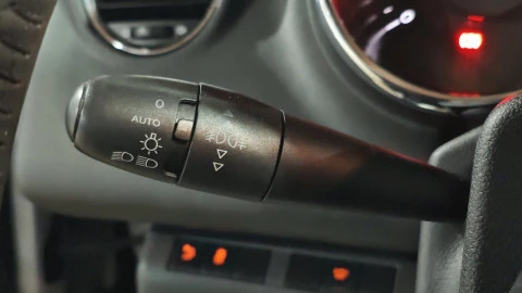 Peugeot 5008 Style 1.6 BlueHDi 120 FAP