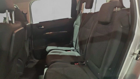 Peugeot 5008 Style 1.6 BlueHDi 120 FAP