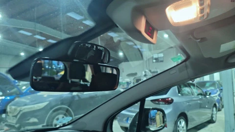 Peugeot 5008 Style 1.6 BlueHDi 120 FAP