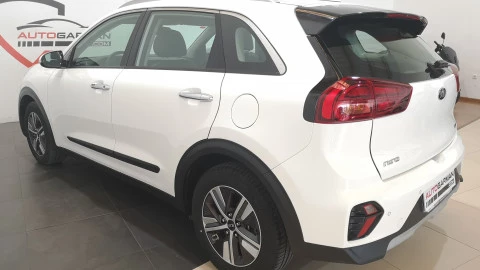 Kia Niro 1.6 GDi HEV 104kW (141CV) Drive