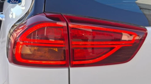 Kia Niro 1.6 GDi HEV 104kW (141CV) Drive