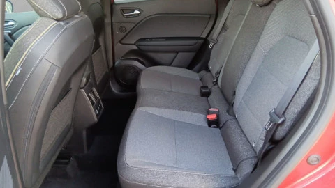 Renault Captur techno Eco-G 100cv (74 kW)