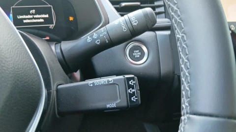 Renault Captur techno Eco-G 100cv (74 kW)