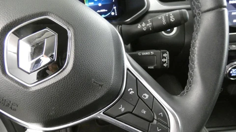 Renault Captur  E-TECH Hibrido Techno Fast Track 105kW