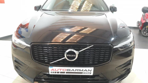 Volvo XC60 2.0 B4 G R-Design Auto