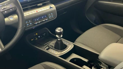 Hyundai Kona 1.0T 100CV 48V Tecno