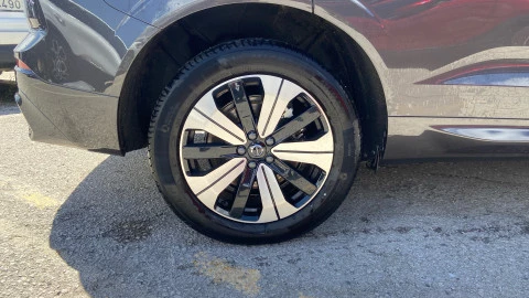 Volvo XC60 2.0 T6 AWD Recharge Ultra Dark Auto