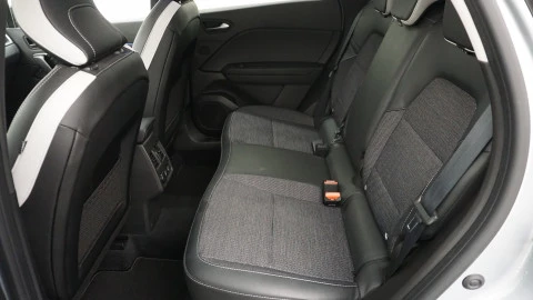 Renault Captur techno TCe 67kW (90CV)