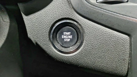 Renault Megane S.T. Intens TCe 103 kW (140CV) GPF