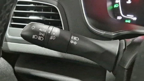 Renault Megane S.T. Intens TCe 103 kW (140CV) GPF