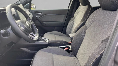 Renault Captur techno Eco-G 100cv (74 kW)