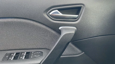 Renault Captur techno Eco-G 100cv (74 kW)