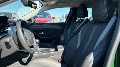 Peugeot 308 5P Allure Gasolina 130 S&S MAN