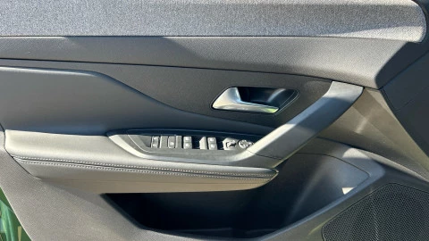 Peugeot 308 5P Allure Gasolina 130 S&S MAN