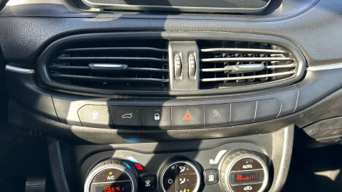 Fiat Tipo Sedán 1.4 70kW (95CV) Lounge