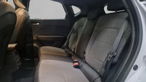 Renault Captur techno Eco-G 100cv (74 kW)