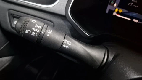 Renault Captur techno Eco-G 100cv (74 kW)