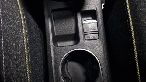 Renault Captur techno Eco-G 100cv (74 kW)