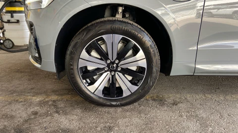 Volvo XC60 2.0 T6 AWD Recharge Plus Dark Auto