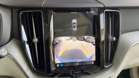 Volvo XC60 2.0 T6 AWD Recharge Plus Dark Auto