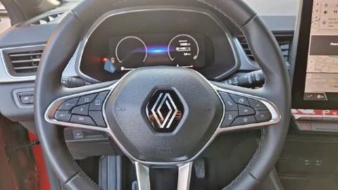 Renault Captur techno Eco-G 100cv (74 kW)