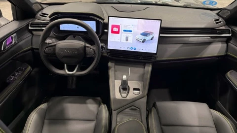 Lynk & Co 01 1.5 PHEV More 203 kW (276 CV)