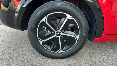 Kia Niro 1.6 GDi PHEV 135kW (183CV) Drive