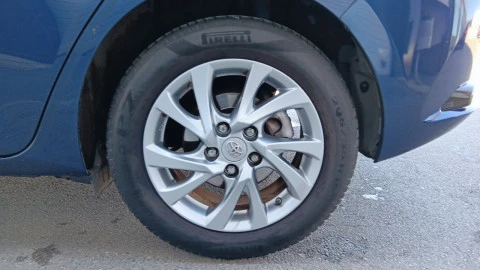 Toyota Auris 1.8 140H Hybrid Active