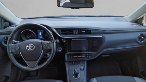 Toyota Auris 1.8 140H Hybrid Active