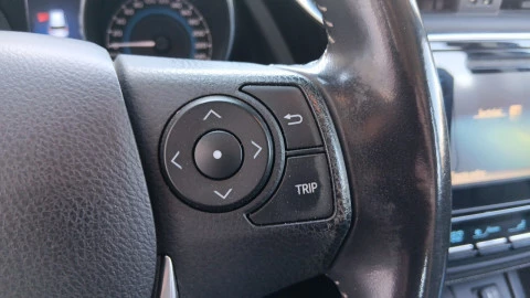 Toyota Auris 1.8 140H Hybrid Active