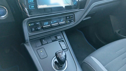 Toyota Auris 1.8 140H Hybrid Active