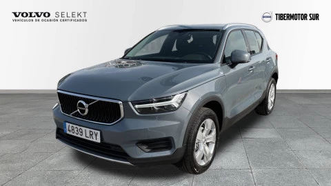 Volvo XC40 1.5 T2 MOMENTUM AUTO 129 5P Volvo XC40 1.5 T2 MOMENTUM AUTO 129 5P