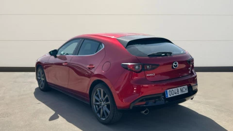 Mazda3 2.5L E-SKY G MHEV 103kW Centre-line
