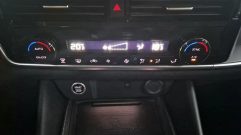 Nissan Qashqai DIG-T 103kW N-Connecta