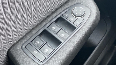 Renault Clio techno Eco-G 100cv (74kW)