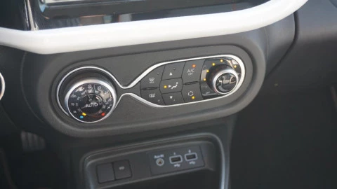 Renault Twingo E-Tech Vibes 60 kW R80 batería 20kWh