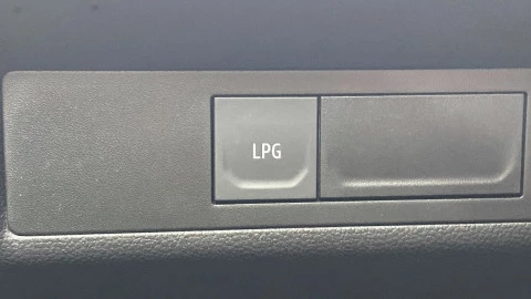 Renault Captur techno Eco-G 100cv (74 kW)