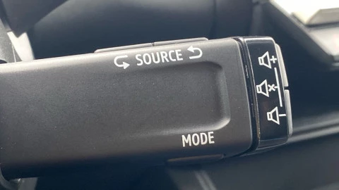 Renault Captur techno Eco-G 100cv (74 kW)