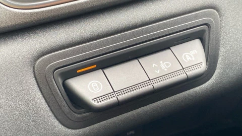 Renault Captur techno Eco-G 100cv (74 kW)
