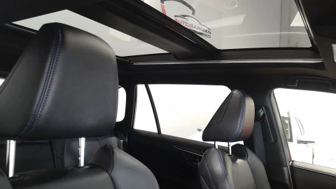 Toyota Rav4 2.5l 220H Feel!