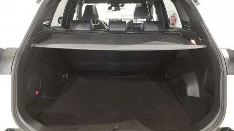 Toyota Rav4 2.5l 220H Feel!