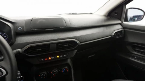 Dacia Sandero Essential TCe 67kW (90CV)