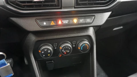 Dacia Sandero Essential TCe 67kW (90CV)