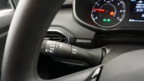 Dacia Sandero Essential TCe 67kW (90CV)