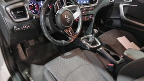 Kia Ceed 1.0 T-GDi 88kW (120CV) Drive