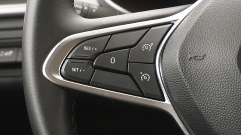 Renault Captur techno TCe 67kW (90CV)